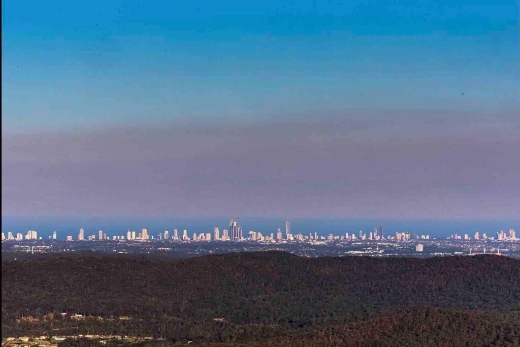 Villa Mountain Living With Ocean Views Mount Tamborine Exterior foto