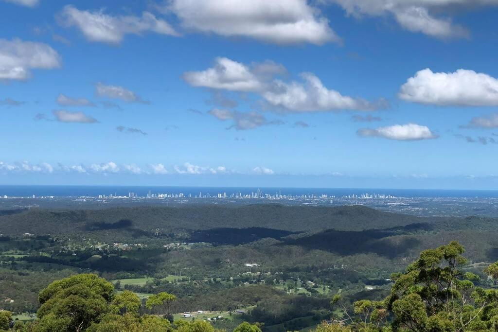 Villa Mountain Living With Ocean Views Mount Tamborine Exterior foto