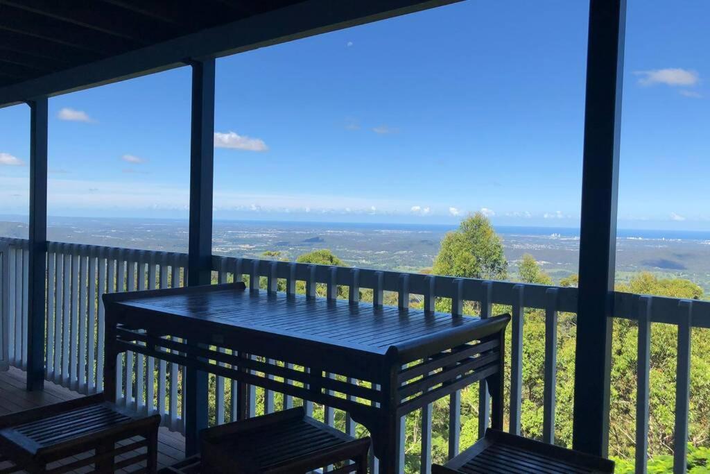 Villa Mountain Living With Ocean Views Mount Tamborine Exterior foto